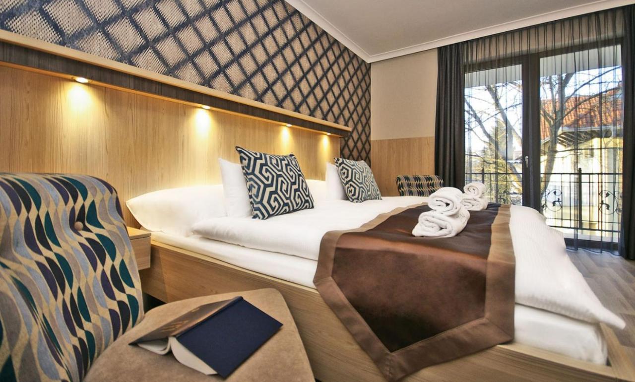 Boutique Hotel Divina Harkány Esterno foto